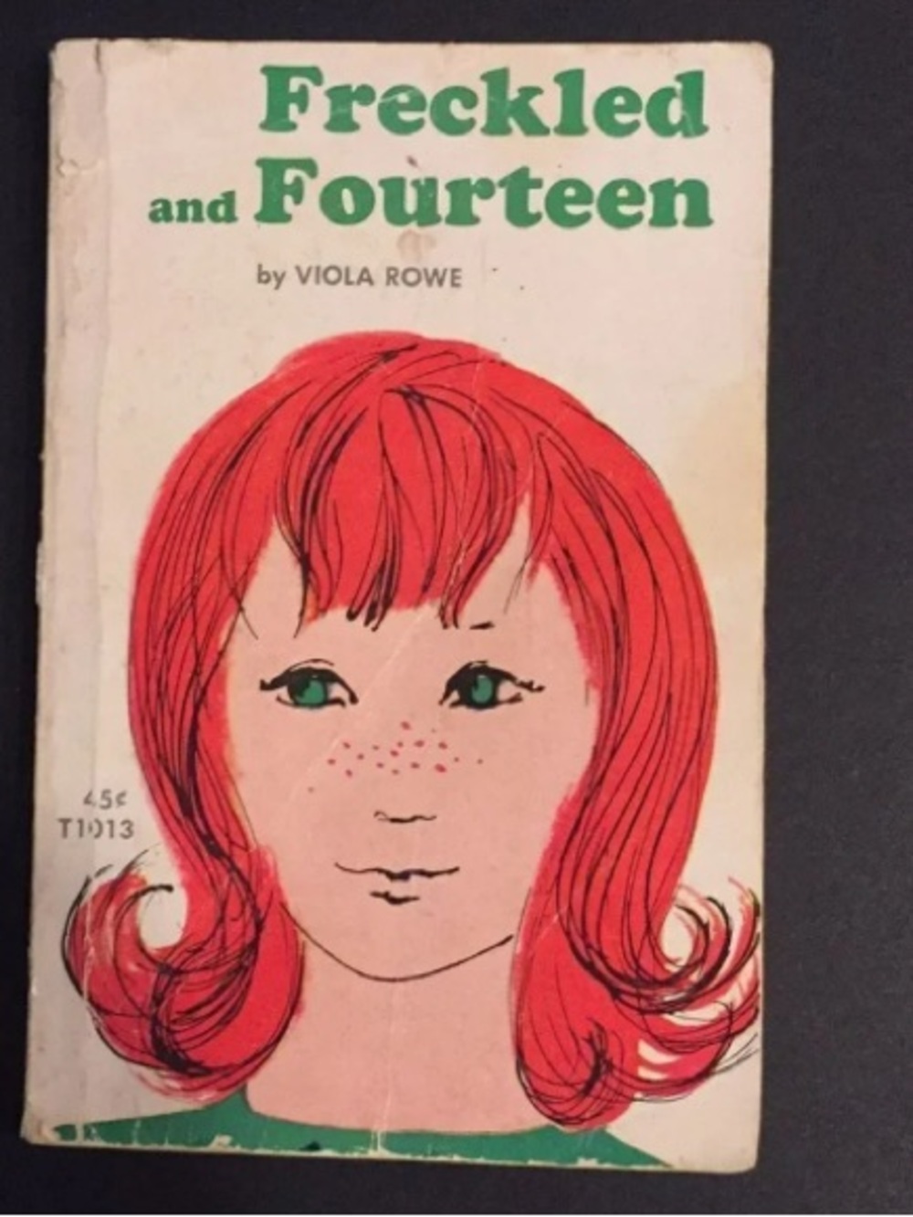 Vintage-Style Freckled Girl Illustration Print in Red and Green